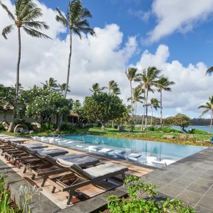 Ocean Bungalows pool